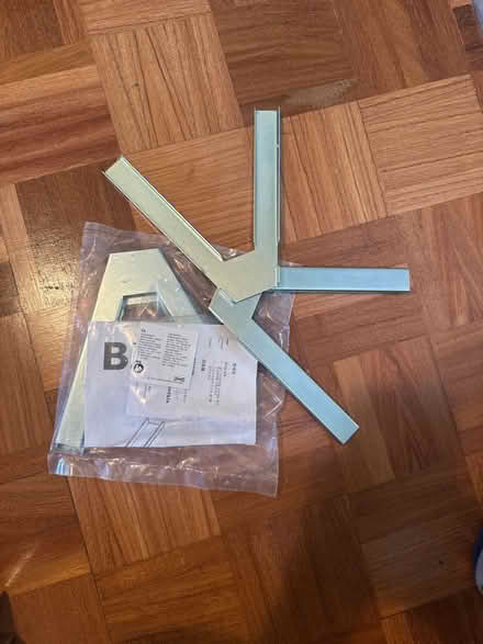 Photo of free IKEA billy bookcase corner joiners (Wallingford) #1