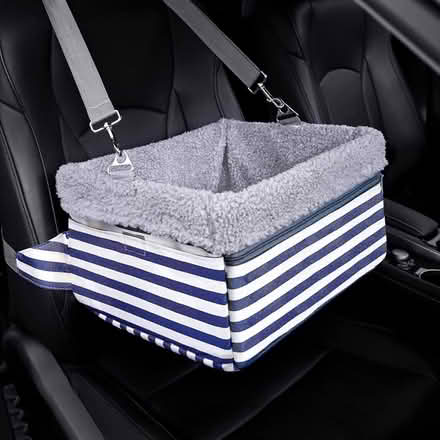 Photo of free Car booster seat for small dog/cat (Pharmacy/St Clair) #1