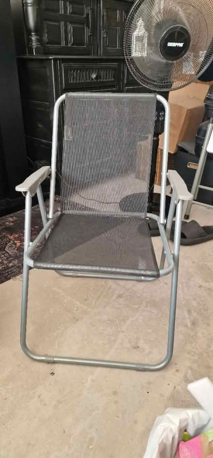 Photo of free 2 x folding chair (Place Ta24 8ej) #1
