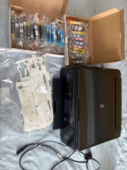 Photo of free Canon Pixma PRINTER scanner SPARES OR REPAIRS (Paddington WA1) #1