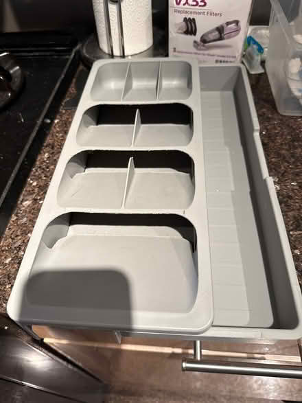 Photo of free Plastic utensil holder (Riverdale, Bronx, New York) #2