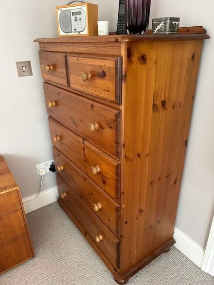Photo of free chest of drawers (Teddington TW11) #1