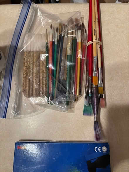 Photo of free Old Art Supplies (Webster Groves) #4
