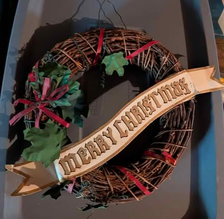 Photo of free outdoor Christmas wreath (Anna st in Teaneck) #1