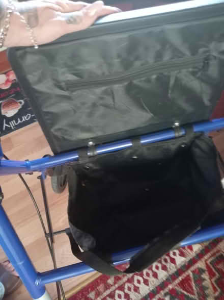 Photo of free Walker (Morecambe/Lancaster LA3) #3
