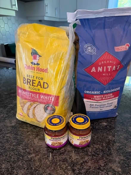 Photo of free 2 x 5kg flour & 2x unopened yeast (Downtown Ottawa - canal/Elgin) #1