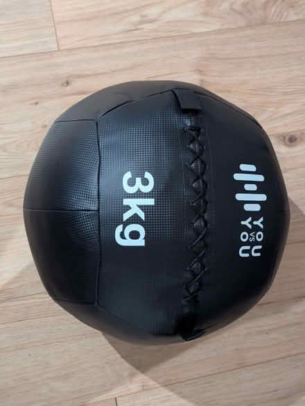 Photo of free 3 kilo wall ball (South Harrow HA2) #1