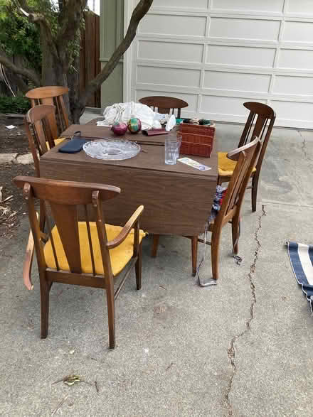 Photo of free Updated: Free Garage Sale (Near the Cupertino Library) #1