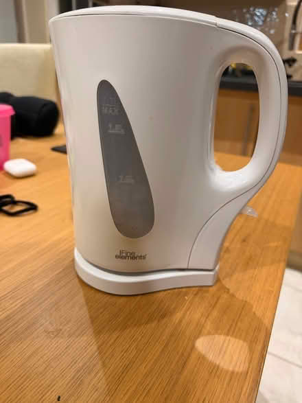 Photo of free Electric kettle (EN8) #2