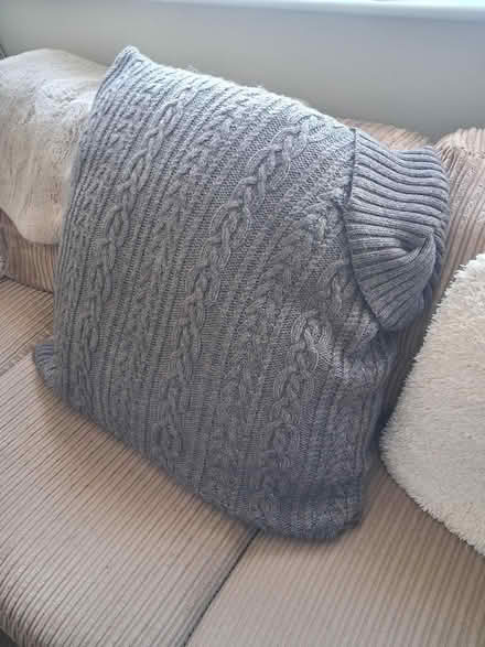 Photo of free Large grey cushion 100% wool cover (newton abbot TQ12) #3