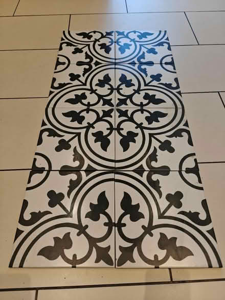 Photo of free Eight 24x24 cm tiles (Finchley N3) #2