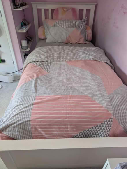 Photo of free Single side opening ottoman bed (Sandridge, AL4) #1