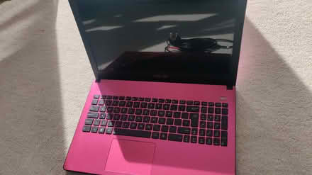 Photo of free Pink laptop (Baldock (SG7)) #3