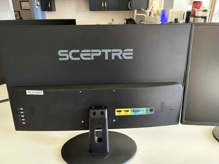 Photo of free computer monitors (Southwest plaza mall) #2
