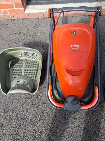Photo of free Flymo Hover Compact 350 (Cradley WR13) #3
