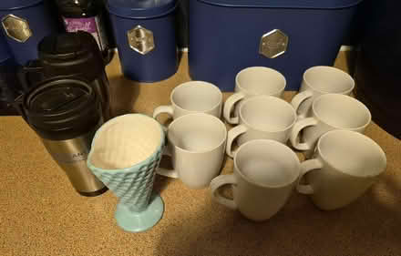 Photo of free 10 Cafe Mugs, Ice Cream Cup & 2 Coffee Flasks (Old Farm Park MK7) #1