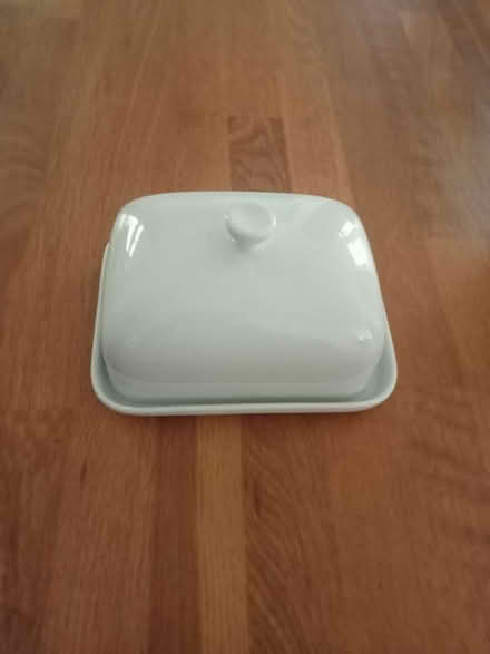 Photo of free Butter dish (Bracknell RG12) #2