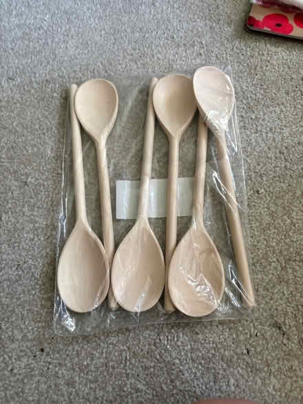 Photo of free 6 x wooden spoons (Southfields SW18) #1