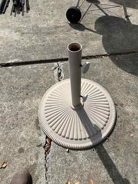 Photo of free patio umbrella stand (Los Altos Hills) #1