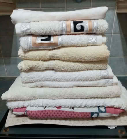 Photo of free Towel bale (Godmanchester PE29) #1