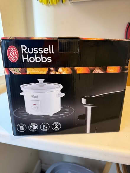 Photo of free Russell Hobbs 2.5 litre slow cooker (Woodley) #2