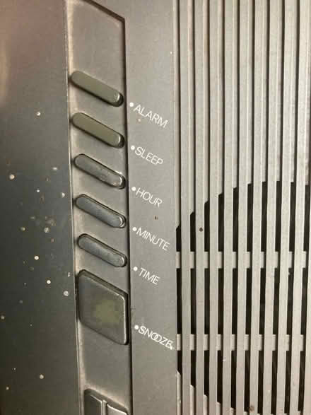 Photo of free Retro radio (Chineham RG24) #3
