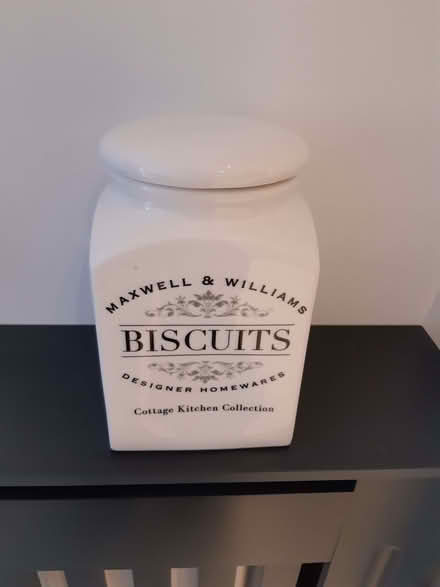 Photo of free Ceramic biscuit jar (Saint George's CO2) #1