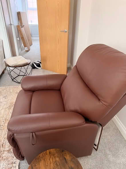 Photo of free Recliner seat with wired remote (EN8) #1