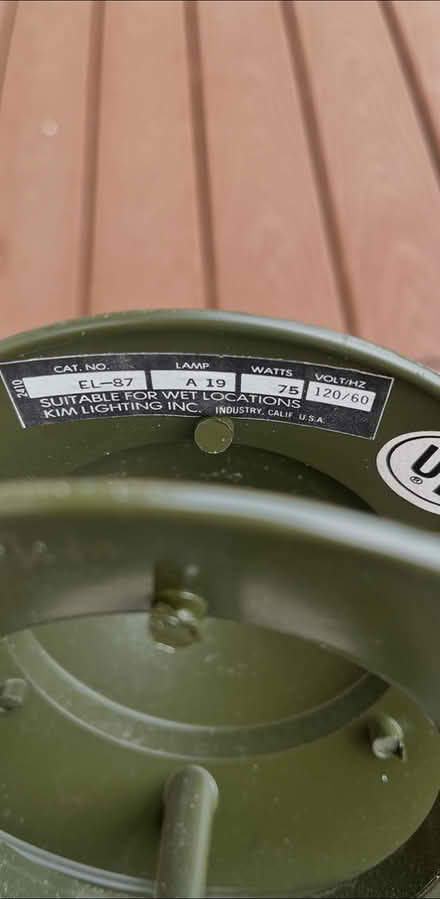 Photo of free Outdoor light (Central San Rafael) #2