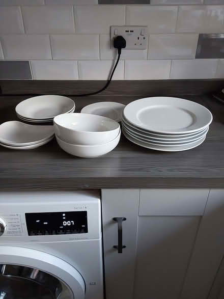 Photo of free White Crockery (Gobowen SY11) #2