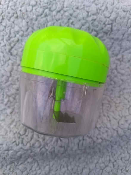 Photo of free Mini veggie chopper (Rochdale, OL11) #2