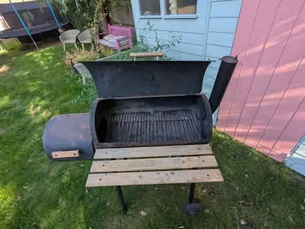 Photo of free Large Portable BBQ Grill with Smoker (Tenterden TN30) #2