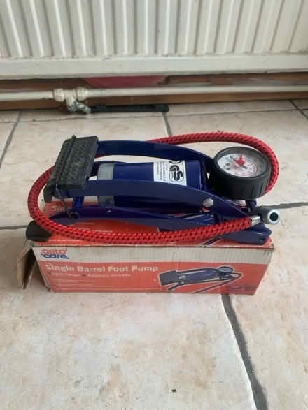 Photo of free Foot pump (LU1) #1