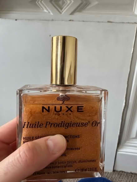 Photo of free Nuxe prodigieuse oil (Forest Gate E7) #3