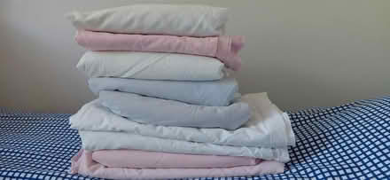 Photo of free Bedding (Horsham Sx near station RH13) #1