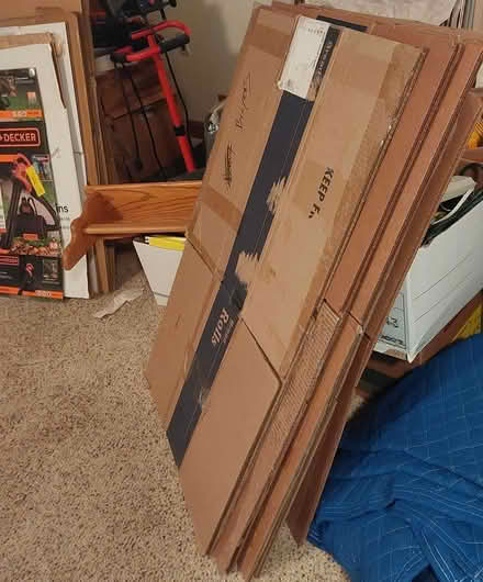 Photo of free boxes for moving (College Avenue/ Columbia Road) #3