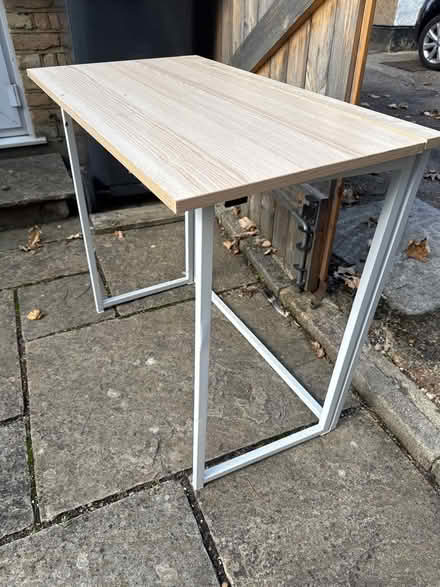 Photo of free Fold away desk (Leigh-on-Sea, SS9) #2