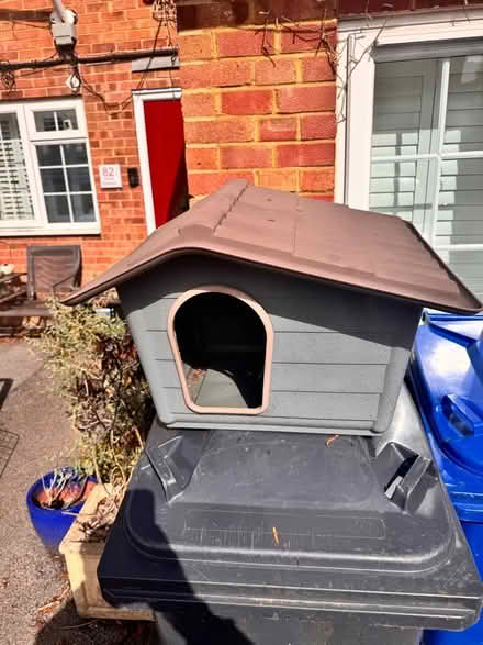Photo of free Outdoor Cat/Small Dog Kennel (Bray SL6) #1