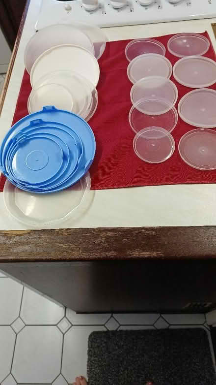 Photo of free Selection of plastic lids (Theale RG7) #1