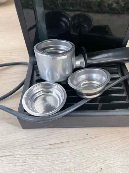 Photo of free De'Longhi Espresso Coffee Machine (Hove station BN3) #2