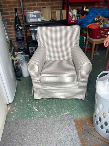 Photo of free Sofa single chair (Beaconsfield HP9) #1
