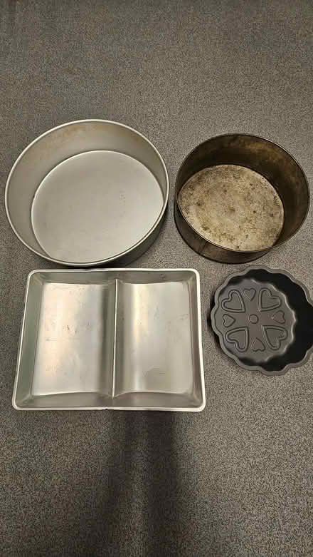 Photo of free Allsorts Baking tins & molds (Tottenham N17) #1