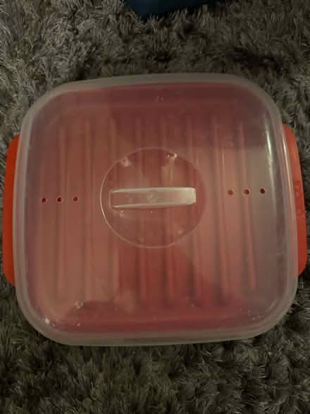 Photo of free Microwave bacon cooker (Ashford TW15) #1