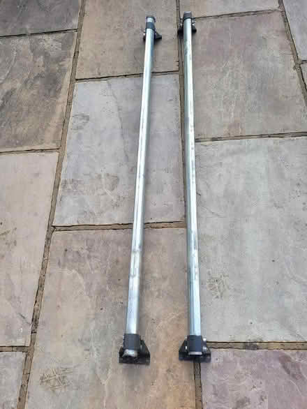 Photo of free Rhino Roof bars (Eden Park BR3) #4