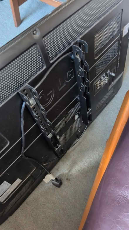 Photo of free TV (HA6 Northwood) #2