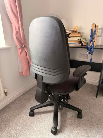 Photo of free Office chair (EN8) #3