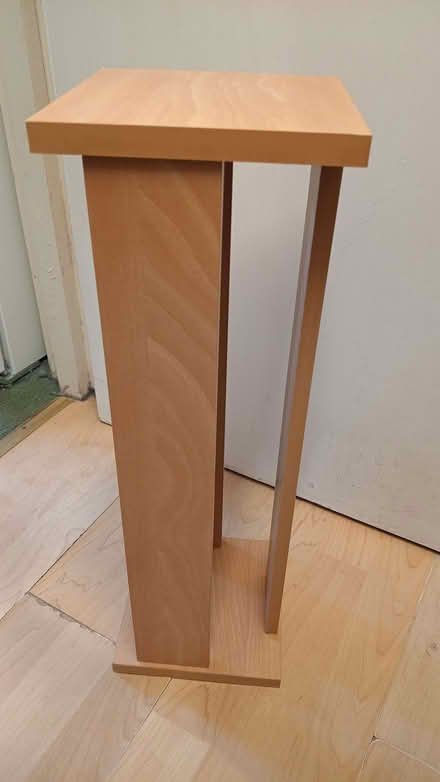 Photo of free CD rack, beech wood effect, 51.5cm tall, holds 27 CDs (Boscombe BH5) #4