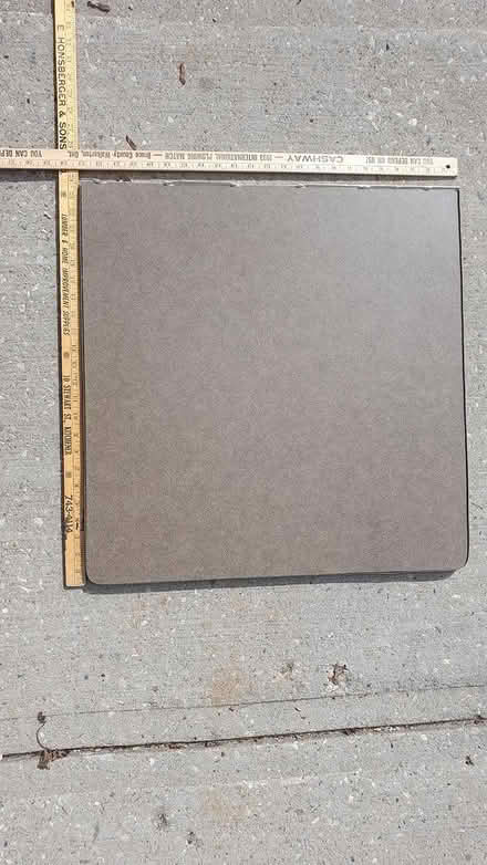 Photo of free Small countertop (Guelph - South End) #4