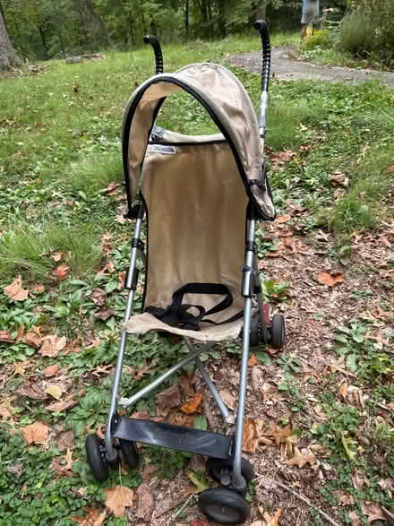 Photo of free Kolcraft Umbrella stroller (Davidsonville- Spring Lakes) #1