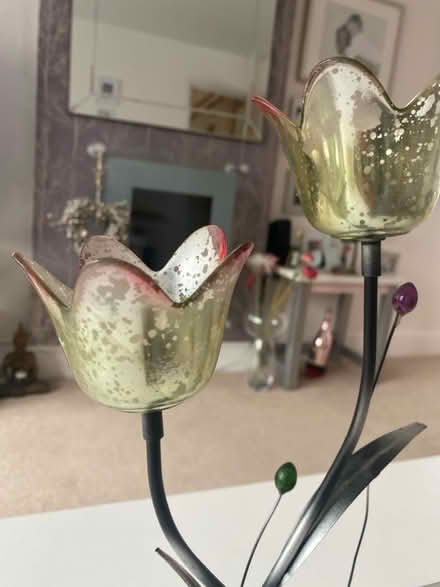 Photo of free Candle holder ornament pink green (Eastern Green CV5) #2